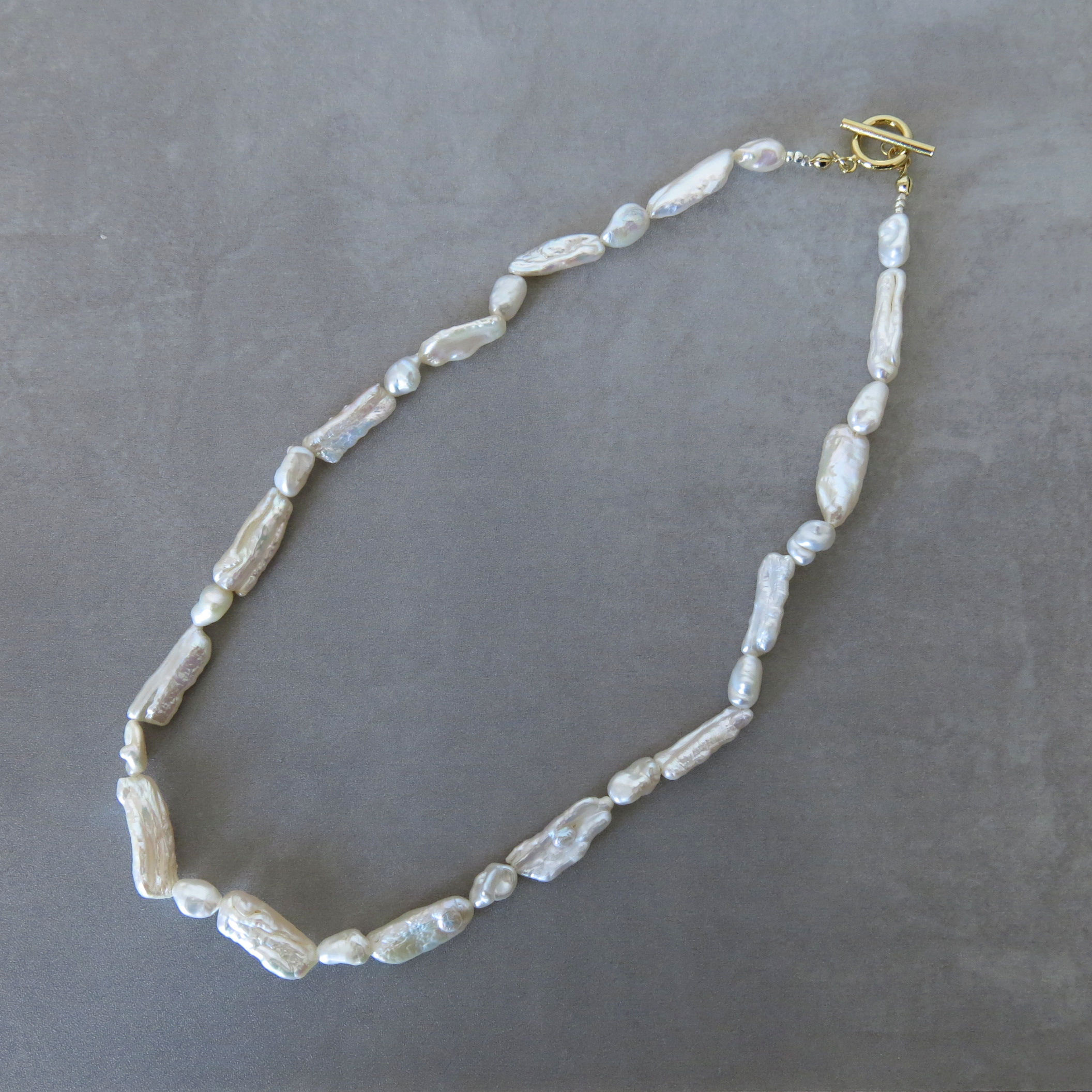 AA+ 淡水真珠　ケシパール　スクエア×オーバル　バロックパール　淡水パールネックレス