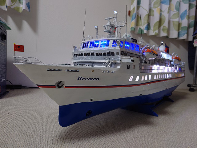 クルーズ客船　MS・ブレーメン模型