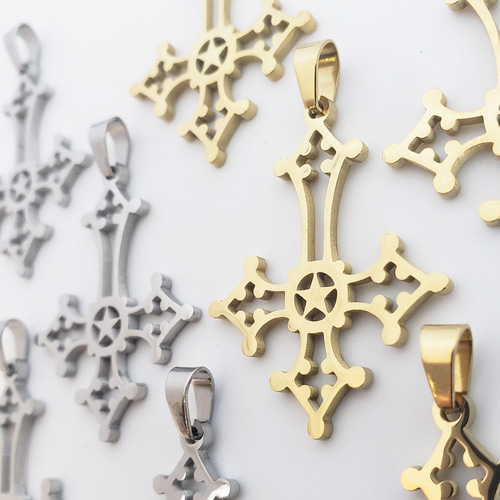 大 1個 逆十字 十字架 クロス 星 star ステンレス ペンダント