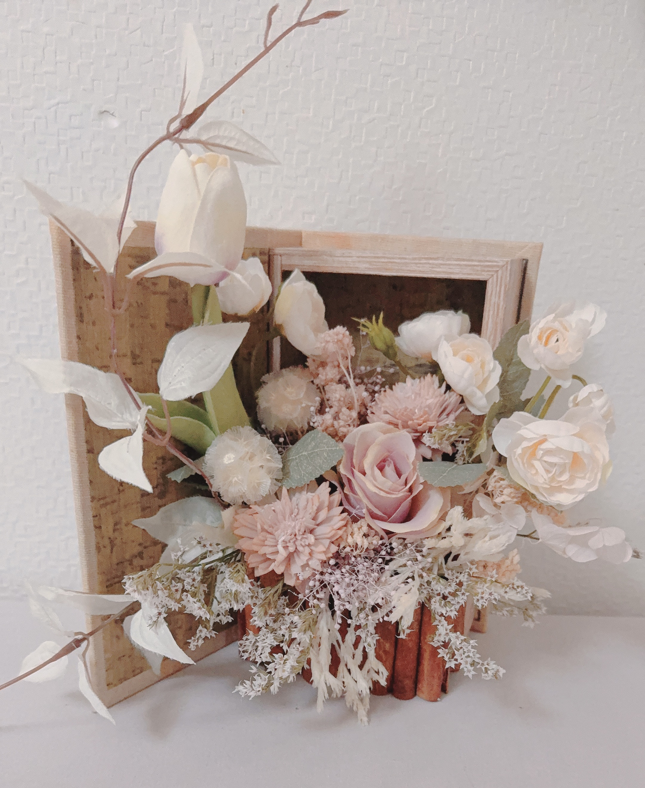 ❤️SALE❤️White shabbyアンティークBookアレンジ 6,120円