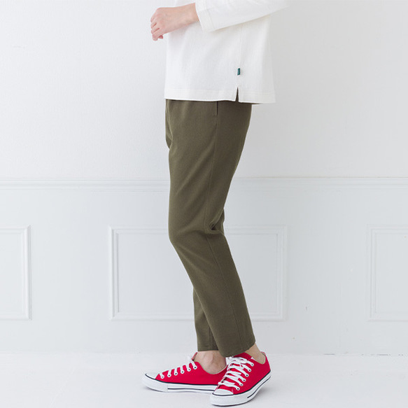 一年中履けるパンツ 綿麻ストレッチ ゆとりシルエット レギパン M/Lサイズ展開 2枚目の画像