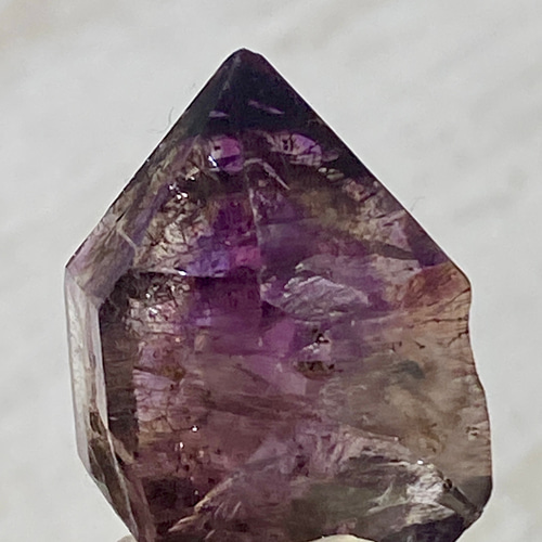 最高品質　秘蔵放出　幻のエスピリット鉱山産　セイクリッドセブンの原石③ 究極品質 秘蔵放出 幻のエスピリット鉱山産 バイカラーブラック