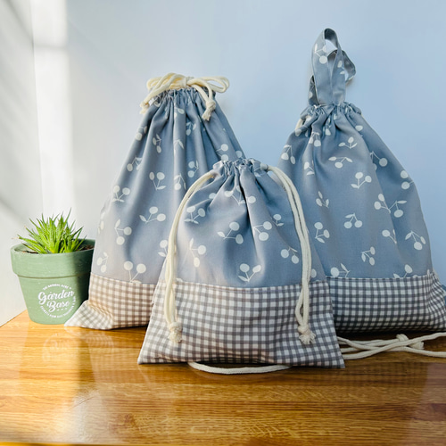 現品☆ベッツィネオン×さくらんぼワッペン 巾着袋、体操服袋、お