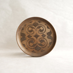 伝統的工芸品 二風谷イタ 21cm丸 【平村太幹 作】 彫刻 katak 通販