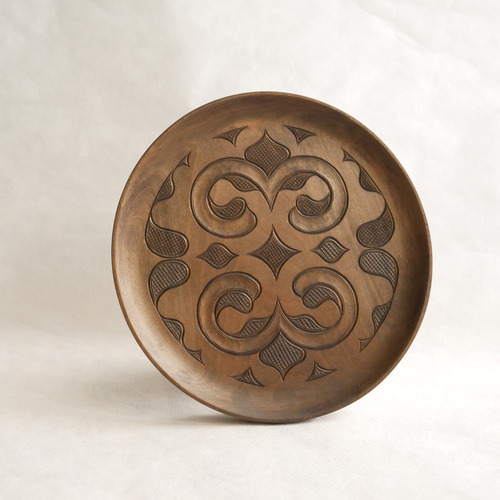 伝統的工芸品 二風谷イタ 21cm丸 【西山涼 作】 彫刻 katak 通販