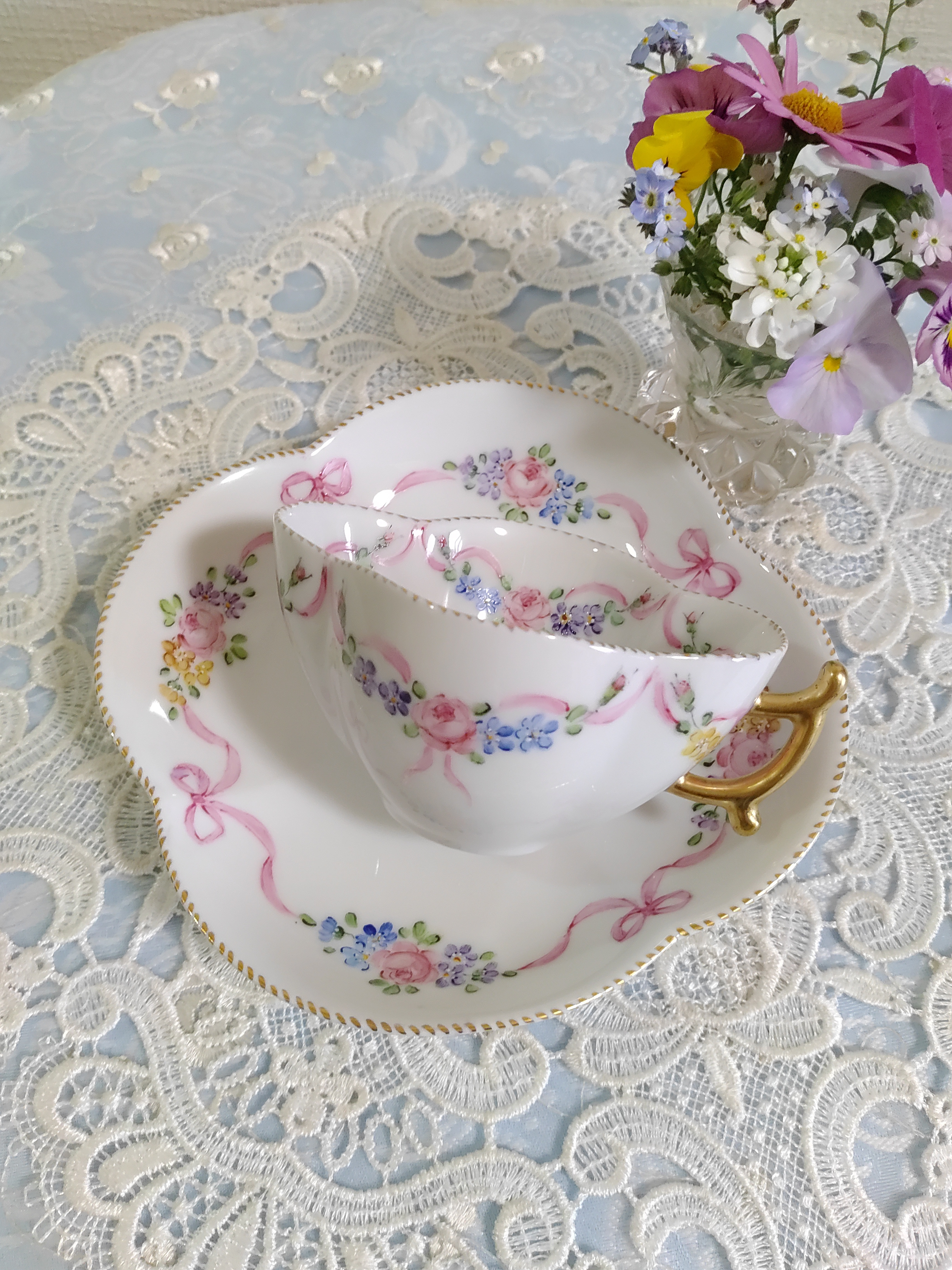 ♡カップ&ソーサー(ミニ花スカラップ/ピンクリボン)