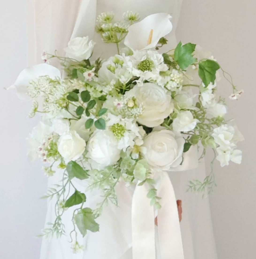 ♡ホワイトグリーンのナチュラルブーケ♡ 〜憧れのヨーロッパウェディング風に〜 ♡ホワイトグリーンのナチュラルブーケ♡ 〜憧れのヨーロッパ