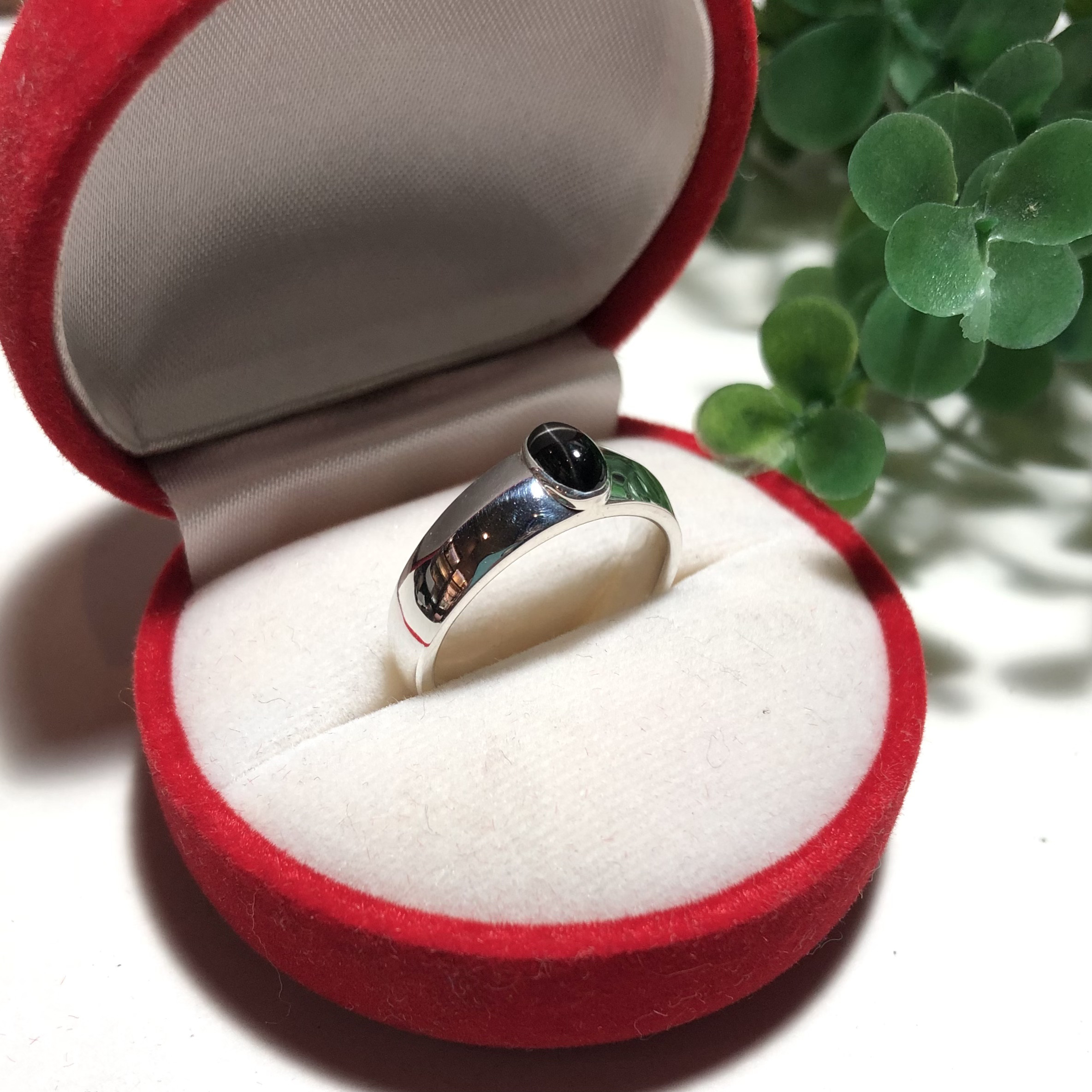 純銀製＊ブラックスターシンプルオーバルリング