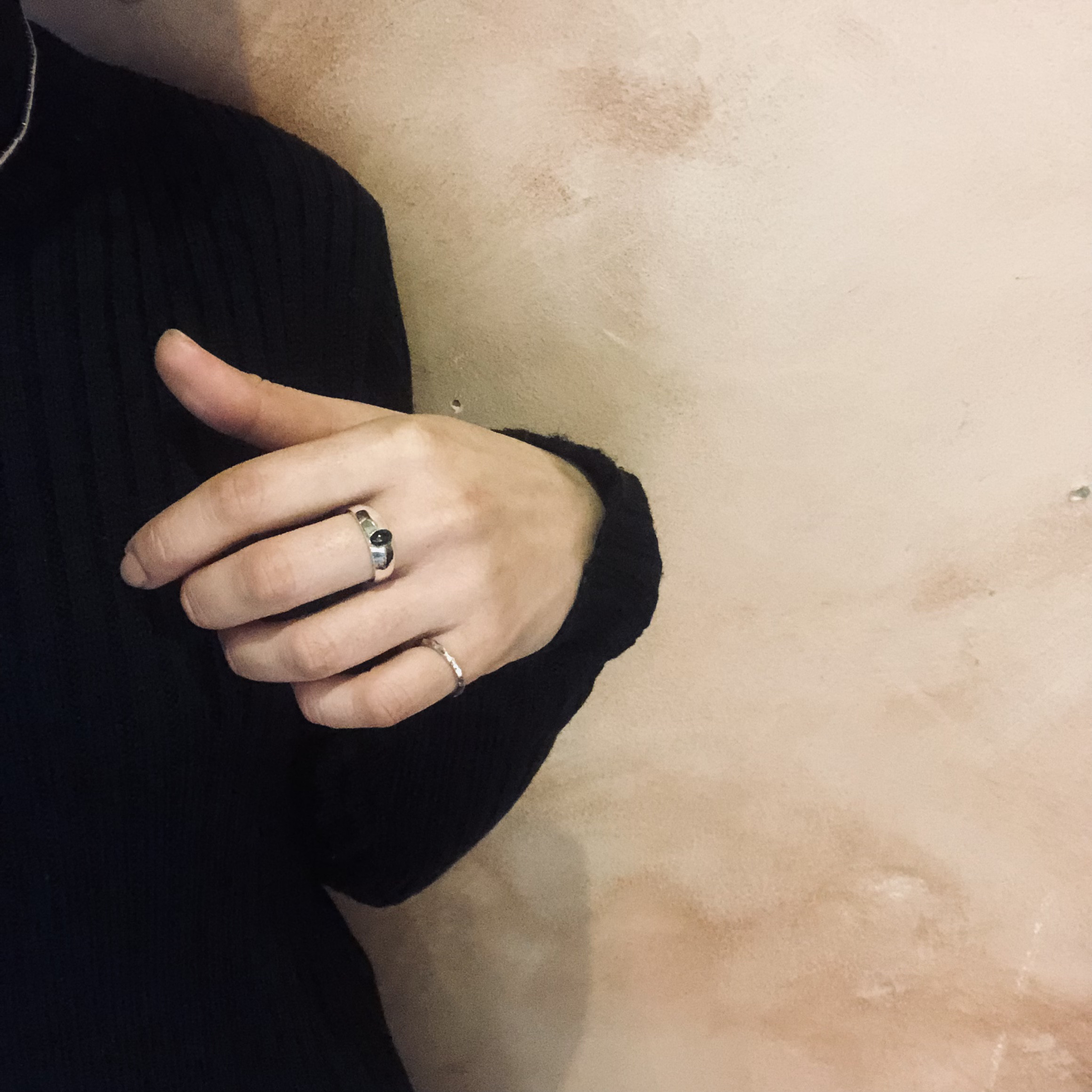 純銀製＊ブラックスターシンプルオーバルリング
