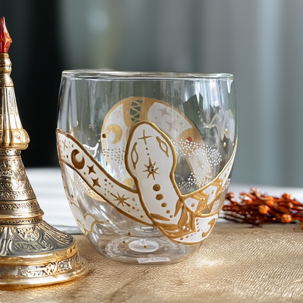 ラインストーン輝く神秘的な白蛇　Wウォール耐熱グラス　手描き/記念日/お祝い/名入れ（有料）