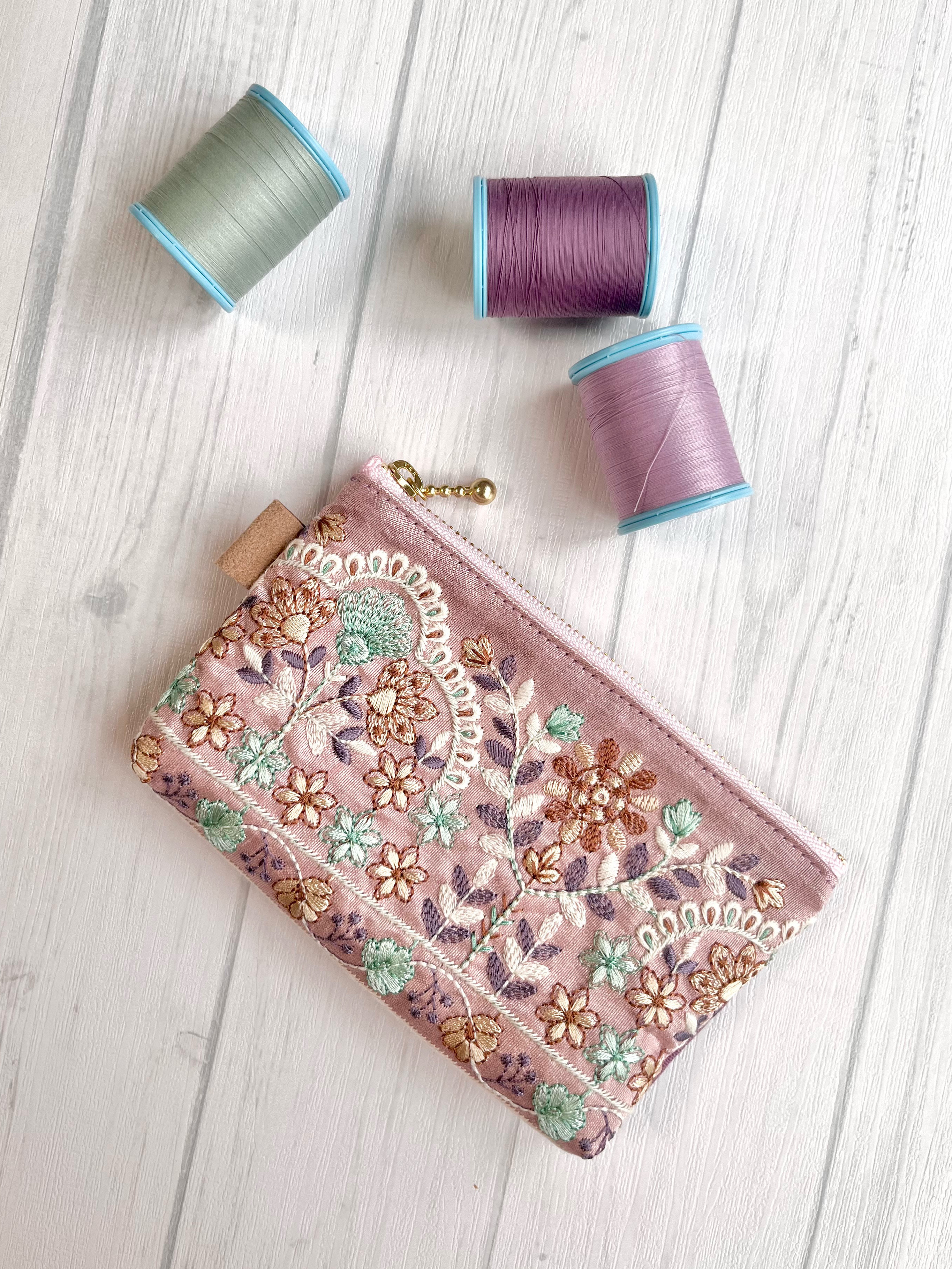 リップポーチ ポーチ ミニポーチ インド刺繍 リボン ブラック 927-9