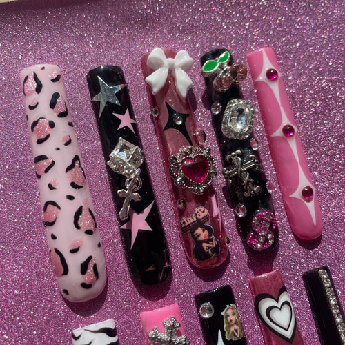 ギャルネイル 子供用ネイルチップ ゴテゴテネイル ピンクネイル ゼブラ