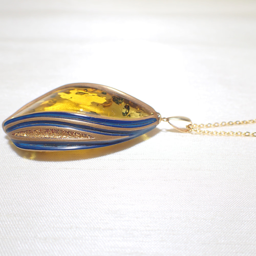 Ø*様 伝統工芸 K18WG刻印あり 蒔絵ペンダントトップ