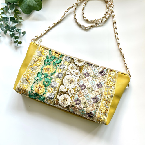 インド刺繍リボン ショルダーバッグ 2wayでポーチにも