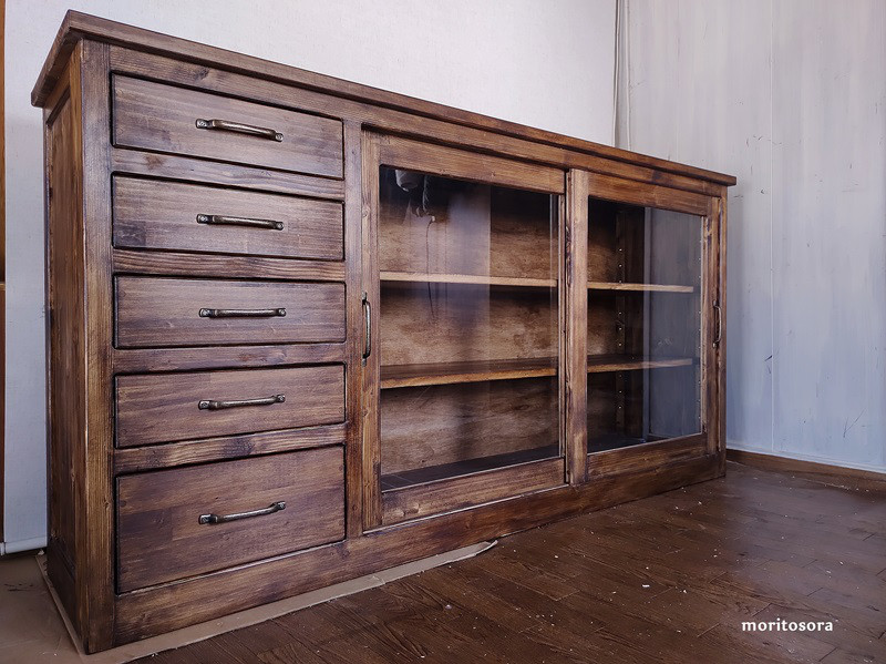 ■2025年新作■　ガラスキャビネットHKD1630T