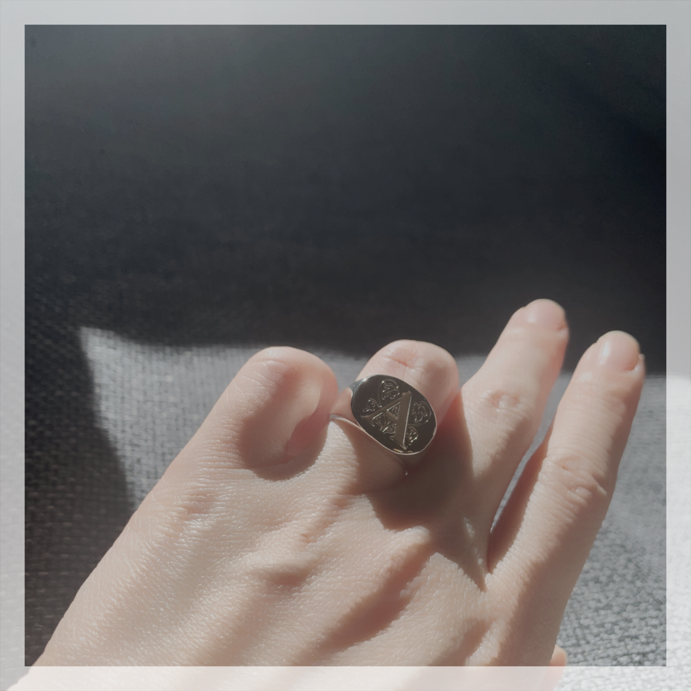 ＜SV925＞オーバルのシグネットリング（刻印セミオーダー）