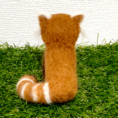 現品限り】レッサーパンダ 羊毛フェルト マスコット ぬいぐるみ 置物