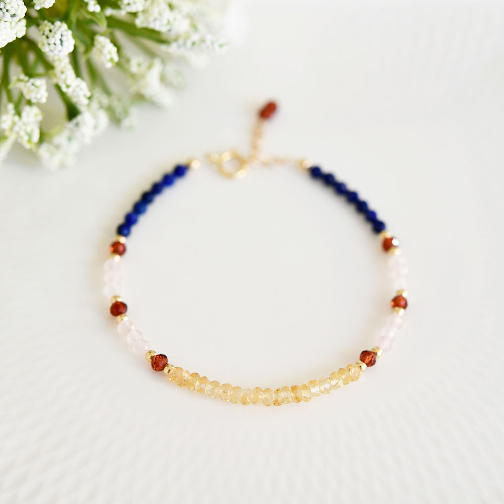 4種類石のブレスレット シトリン ガーネット ラピスラズリ ローズクォーツ アジャスター付き