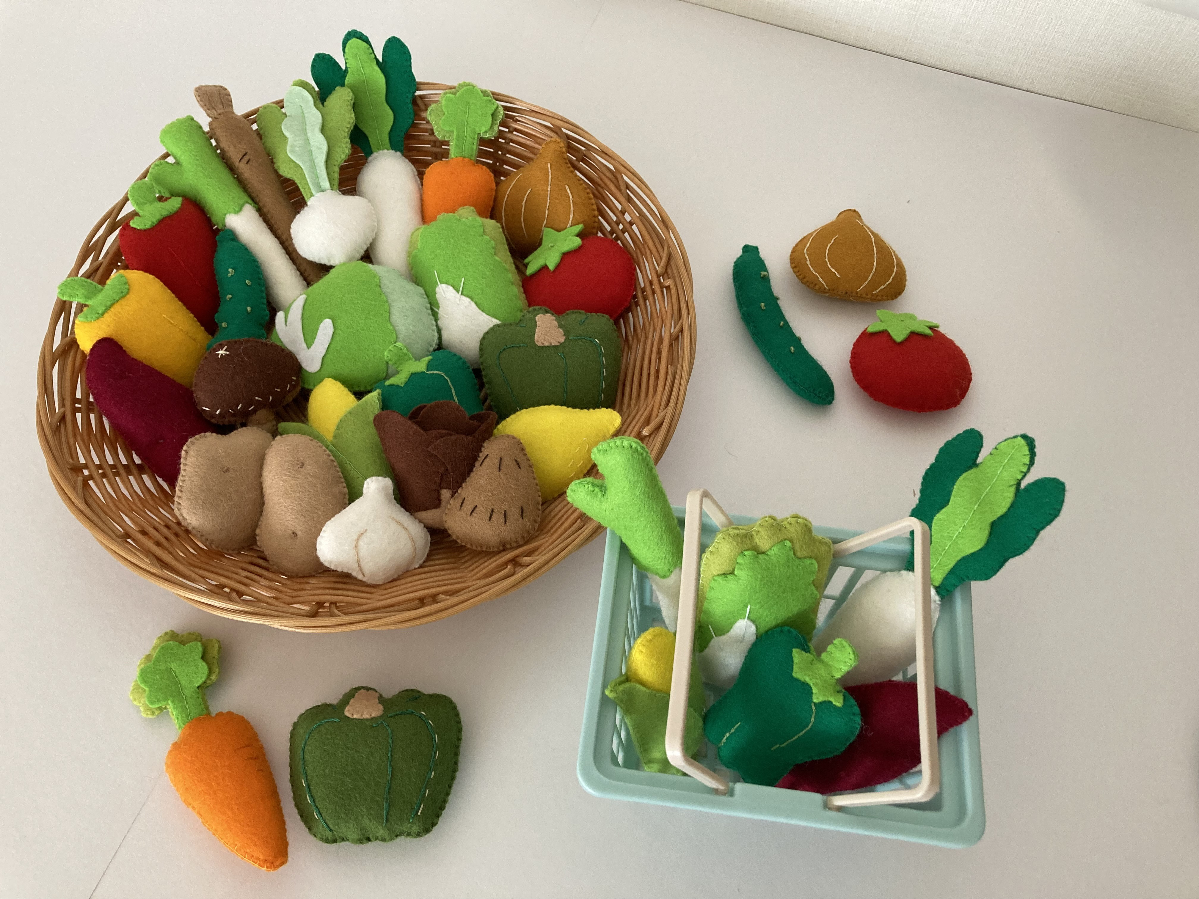 みぃ。フェルト 野菜 果物 おままごと 29fe7784faaca61f7560eef36d71ff