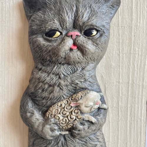 壁掛けオブジェ(猫と羊) 立体・オブジェ pippi 通販 18831845｜Creema