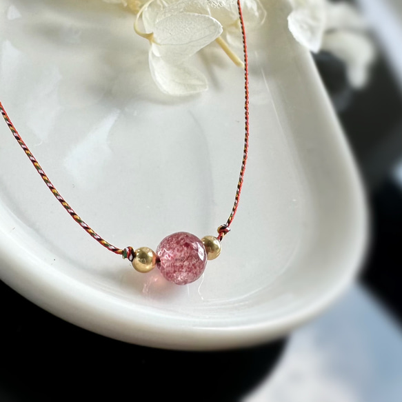 ストロベリークォーツ×レッドアゲート五色糸足紐｜14kgf 生まれ年に魔