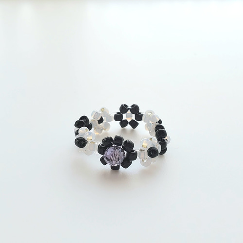 ビーズフラワー×オニキス/ガラスビーズ 大人の韓国風ビーズリング❁⃘