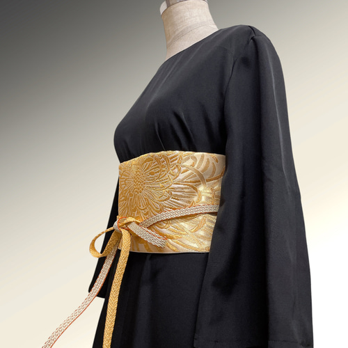 一点物　絹　着物　ペンシルドレス　ワンピース ハンドメイド　kimono 黒 正絹 留袖ワンピース 着物リメイク ペンシルライン 演奏会 結婚