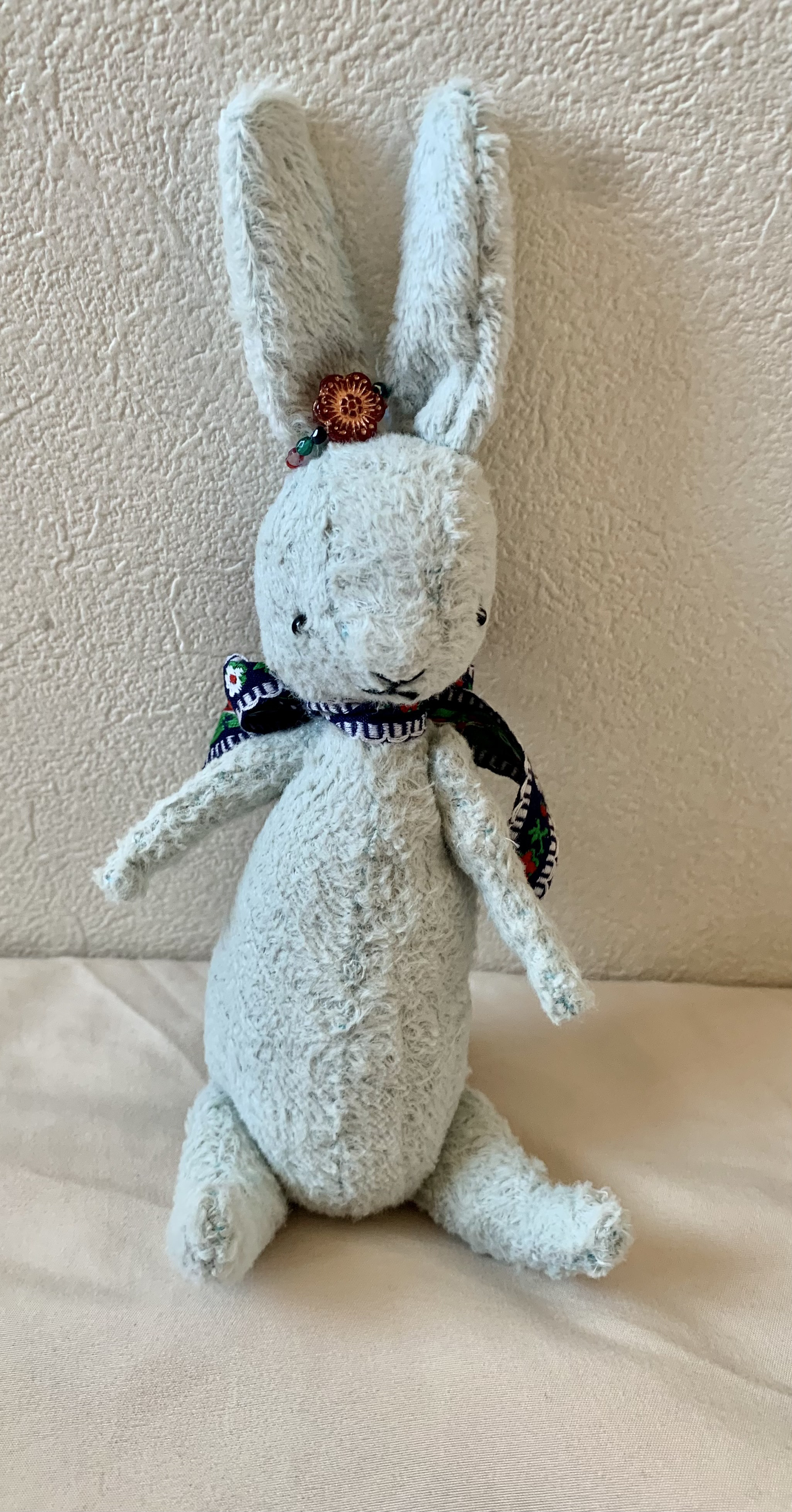 ハンドメイド　テディラビット　フミンちゃん