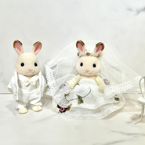 うさぎの花嫁ウェディングドレス&花婿スーツのセット その他人形