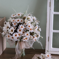 完成品ブーケ]クリスマスリースブーケ ブートニア付き アーティ