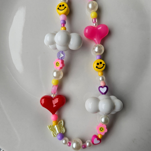 ぷっくりくもくもハートのスマイリーストラップチャーム☁☺ビーズ