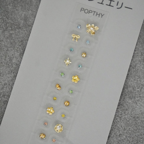 耳ツボシート　チタン/セラミック 耳つぼジュエリー 20粒 チタン セラミック 貼るだけダイエット リフト