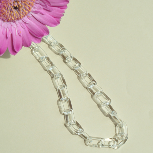 ガラスのチェーンネックレス ガラス 透明 氷 ネックレス・ペンダント