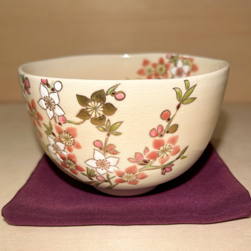 抹茶茶碗　桃の花 茶道具 抹茶茶碗 桃形 桃の花 絵、京焼 秋峰窯 中村良二作
