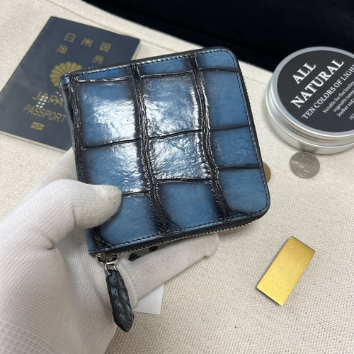 一枚革 珍しい最高級透き通る青クロコダイル財布 YKK ワニ革 鰐 一枚革 珍しい最高級透き通る青クロコダイル財布 YKK ワニ革 鰐