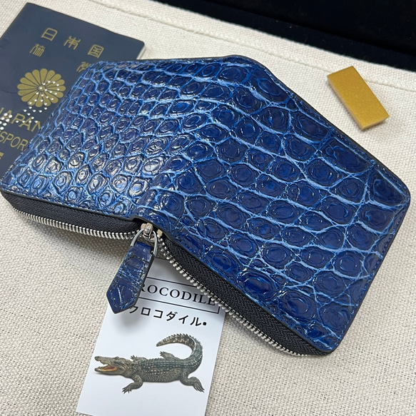 一枚革 珍しい最高級藍色クロコダイル財布 YKKラウンドファスナー ワニ