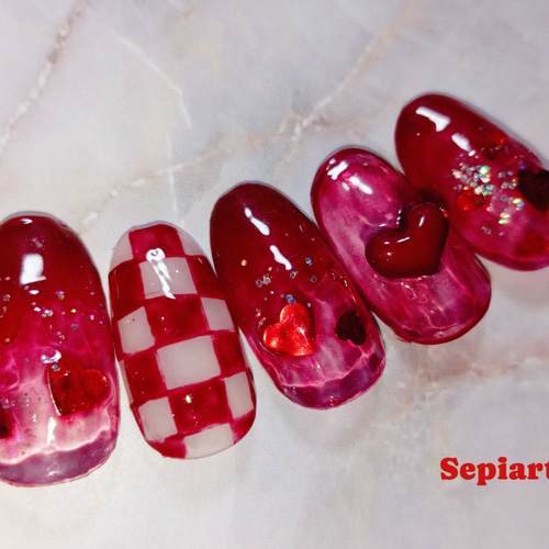 カラー変更、サイズ指定無料】ネイルチップバレンタインネイル