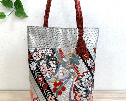 絹の帯と帯締めのバッグ 鳳凰花文柄 帯リメイク358 ハンドバッグ Ho