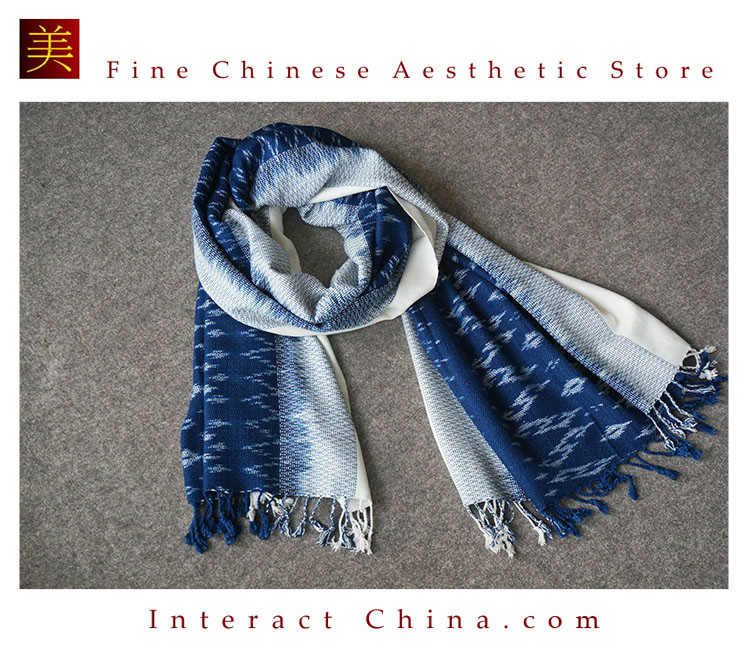 とても柔らかい素材でリバーシブル、タイの手作り絣織物（イカット）、女性用の綿スカーフ、フェアトレード商品#107