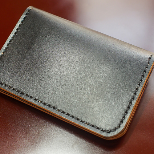 ミドル トラッカーウォレット 姫路レザー タンニン鞣し ギターピックポケット付き 姫路レザー トラッカーウォレット手染め 本革 手縫い 国産本革