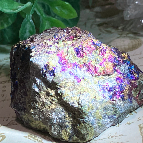 勝負強さの石✳︎ レインボーヘマタイト イリデッセンス 原石 ラフ