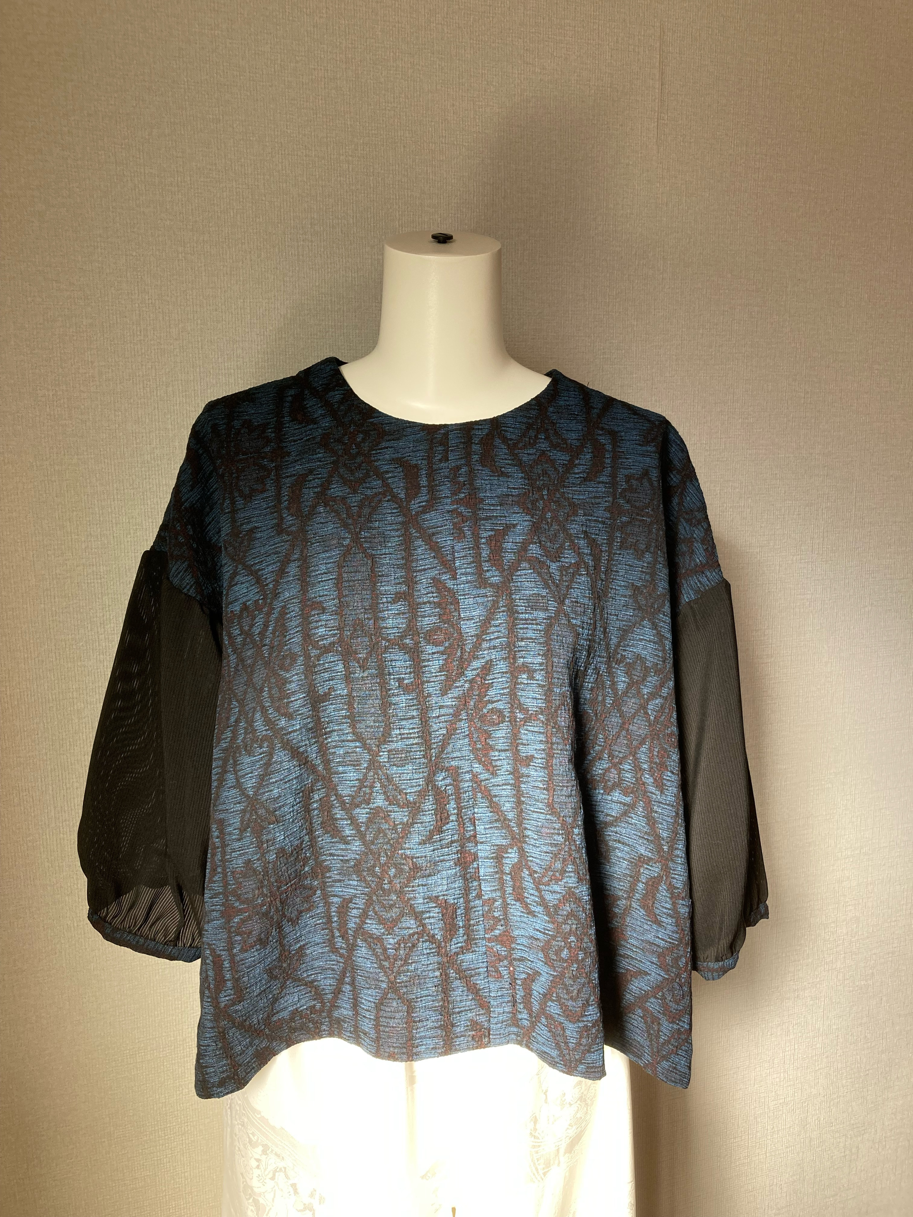 着物リメイク　ブラウス　ハンドメイド　絹　黒