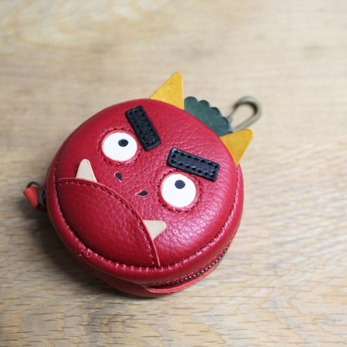 新品タグ付き✨レザクション アプス　現行　ミニ ポーチ チェーン　ゴルフ　レザー 日本製／撥水レザー／撥水／牛革／ヨコ型／スマホショルダー