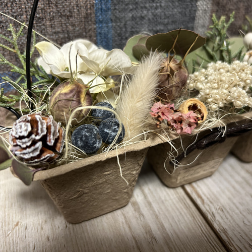 ブルーアイス ニゲラ ポポラスの3連アレンジ飾り^_^ドライフラワー