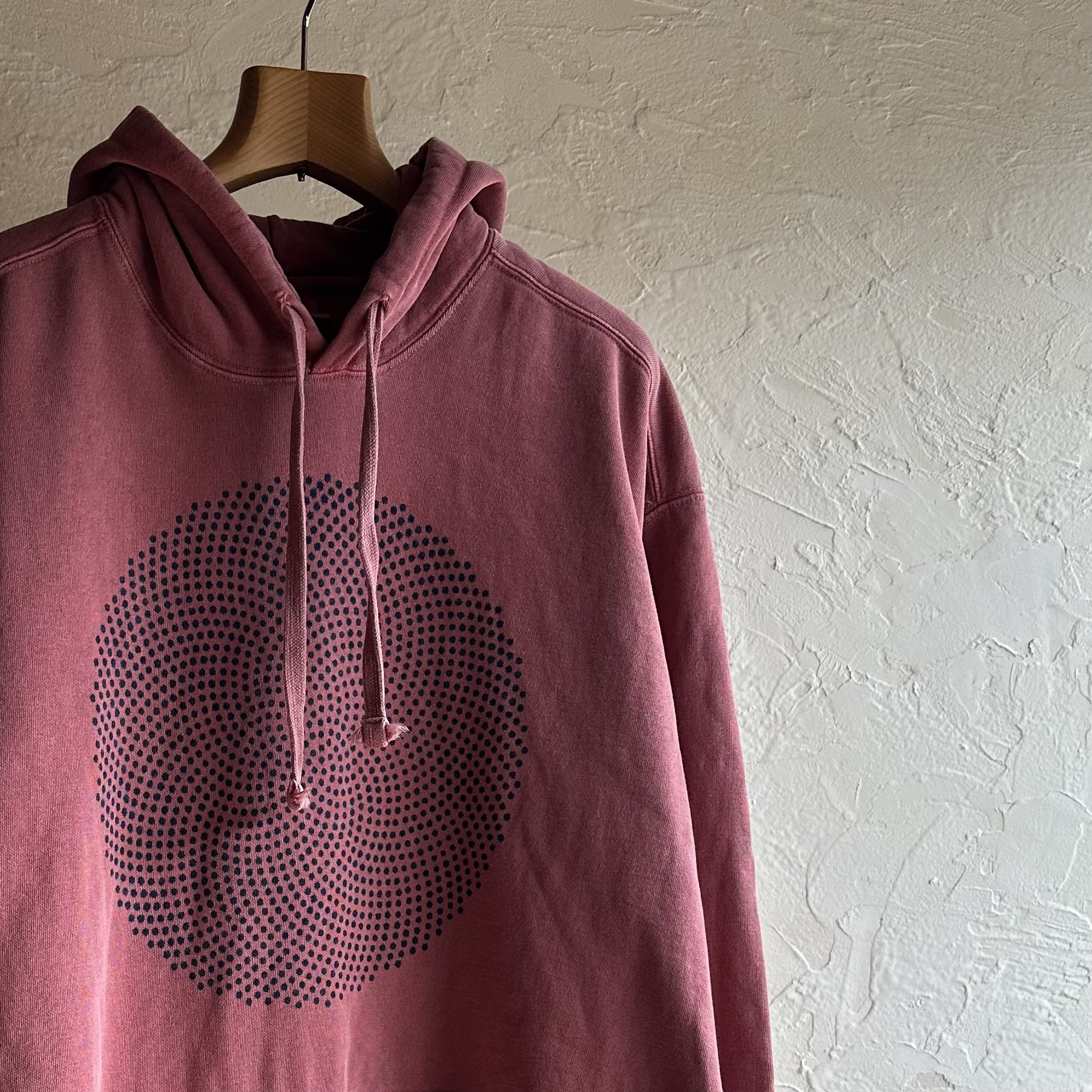 「Sun seed」　藍染め　スウェット、パーカー