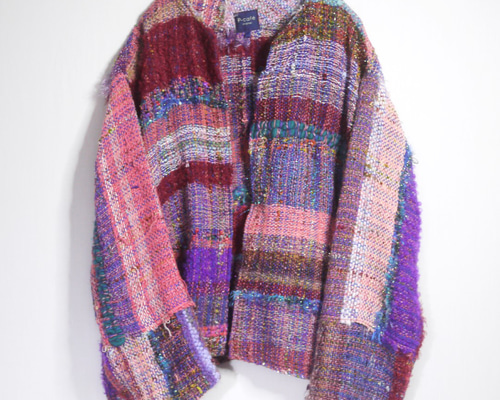 さをり織　手織り　ウール混ノーカラージャケット 紫 ピンク系 さをり織 手織り ウール混ノーカラージャケット 紫 ピンク系