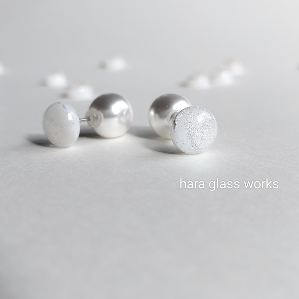 シルバーホワイトの一粒ピアス　アレルギー対応ピアス（パールキャッチ付） 4枚目の画像