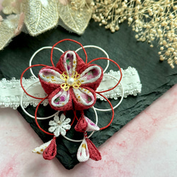 和風 ベビー ヘアバンド つまみ細工 100日祝い 百日祝い お食い初め ひな祭り 753 七五三 和 ベビー袴 髪飾り 2枚目の画像