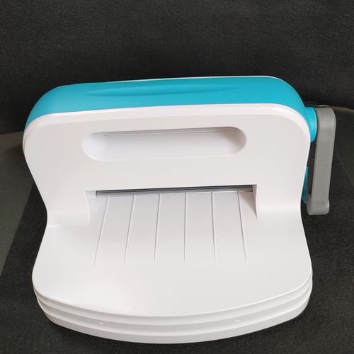 ダイカットマシン 本体 未使用 A5 未使用 ダイカットマシン A5サイズ