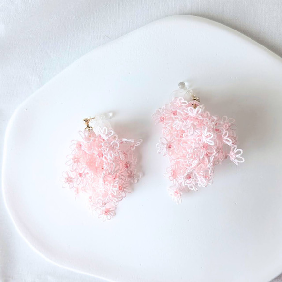 春を楽しむ】桜のイヤリング ピアス ⌇ 大ぶり 桜 ピンク ナチュラル